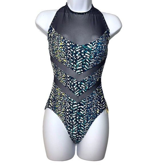 ☀️☀️☀️ Vince Camuto High Neck One Piece Swimsuit - Animal Abstract Print - Picture 3 of 6